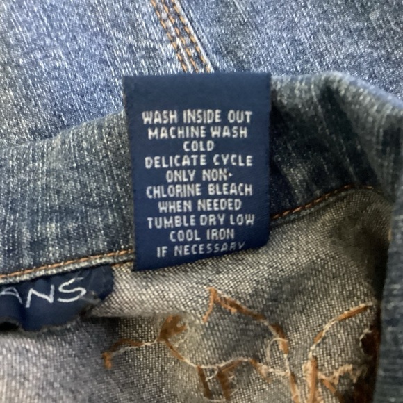 Avenue Jeans Women’s Denim Jacket With Embroidery And Beading. Size 14/16 - Picture 9 of 9